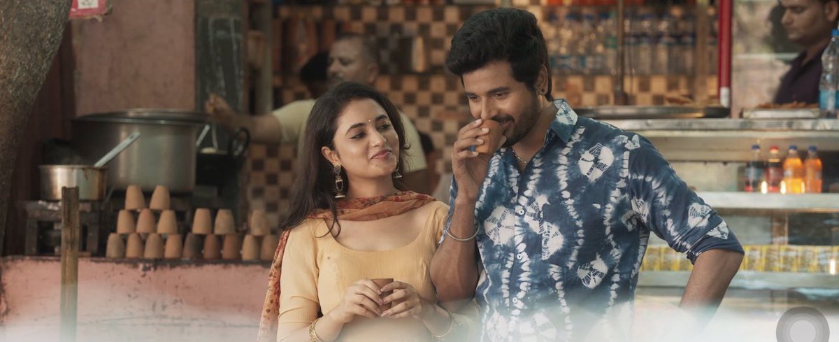 DhariniSKSista's tweet photo. So cutee.....😍❤️😘
@Siva_Kartikeyan ❤️
@priyankaamohan ❤️
#Sivakarthikeyan #PriyankaMohan #BaeVideoSong #Prince #Ayalaan https://t.co/pHPaV9wyNx