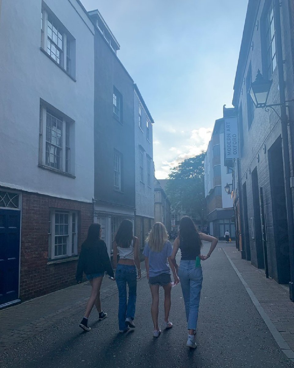 OxbridgeByWS's tweet photo. Oh the places you'll go ... #Wanderlust

📸 Caroline, Oxford Tradition 🇬🇧 

#oxbridgeprograms #OxTrad https://t.co/CsoVTEXtbb