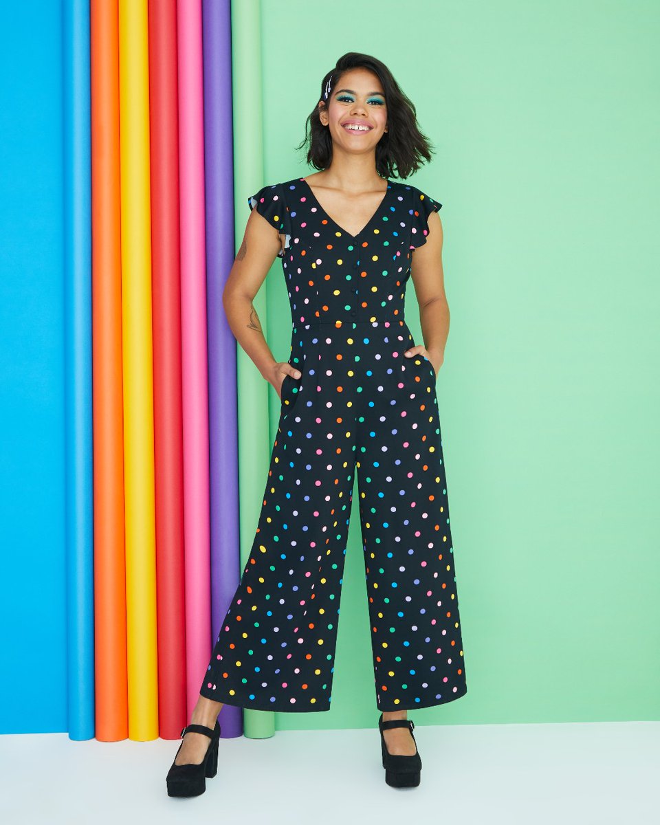 ModCloth's tweet photo. β Mid-week pick-me-up β
https://t.co/WF6inZUsrU - Jumpsuit
https://t.co/WqenVlRGwZ - Shoes
#mymodcloth #modcloth #rainbow #rainbowoutfit #colorful #colorfuloutfit #colorfuloutfits #pride #pridemonth https://t.co/t2h6NUoFrg
