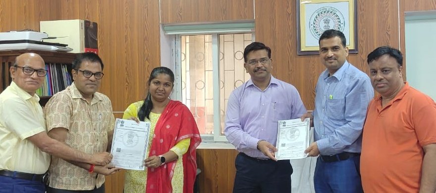 PrasunGeriatric's tweet photo. Healthy Aging India Signed MOU with Govt of Jharkhand 4 complementary education of 1lakh tribal children by 10k retired elderly- a project to educational upliftment and cognitive ageing
@jepcranchi @Jagarnathji_mla
@WHO #education4all #IGLC #activeageing @NITIAayog @PMOIndia https://t.co/xi9W63gKyn