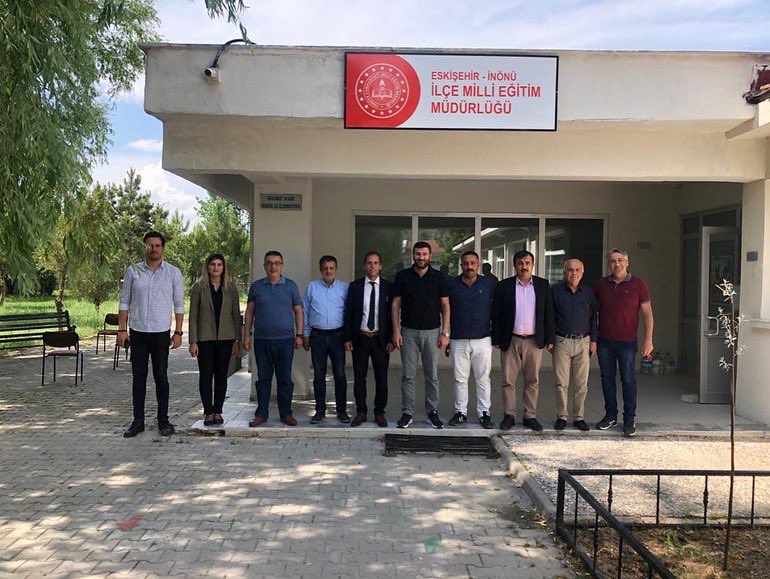 akaribr's tweet photo. Şube Başkan Yardımcılarımız ve İnönü ilçe yönetimimizle birlikte @inonumem ziyaret ettik. İlçe Milli Eğitim Müdürlüğü görevine getirilen Ali Türkal’a hayırlı olsun ziyaretinde bulunarak görevinde başarılar diledik. Kendisine teşekkür eder çalışmalarında başarılar dileriz. https://t.co/foIyeXB2dv