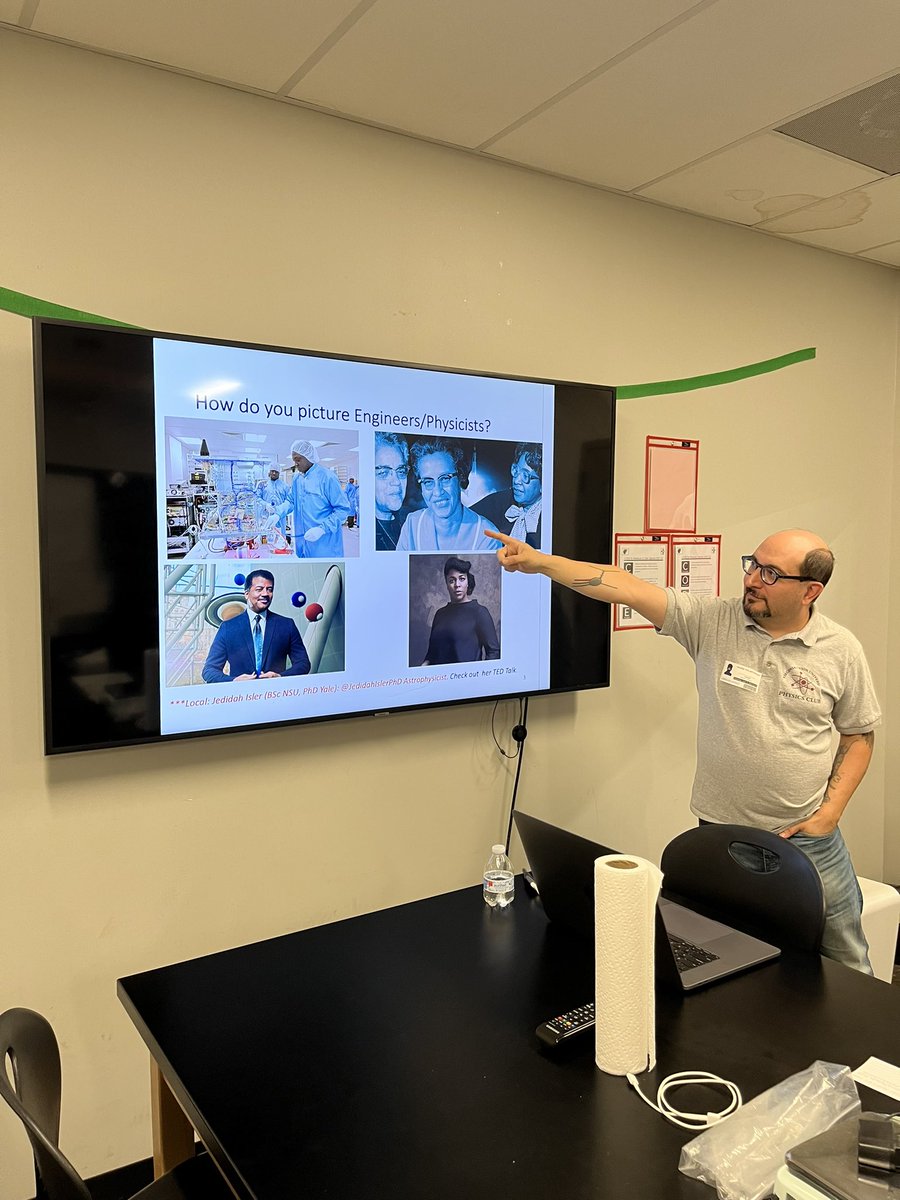 HSHS_AP_Parvaiz's tweet image. Today, my students heading towards Physics &amp;amp; Astronomy had the pleasure of meeting guest speakers Dr. Mensah and Dr. K @NKalantarians - VUU Physics professors. Thank you for the amazing opportunity. @vuupresident @CodeRVA1 #WeAreCodeRVA.