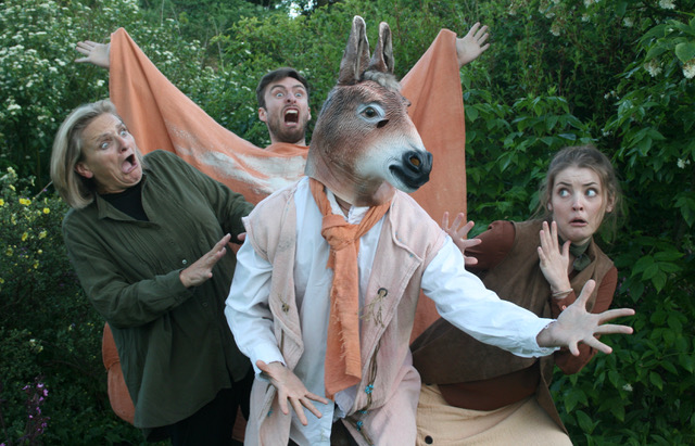 Gateway978's tweet photo. Bernadette Wakeling of the @CommediaCo tells us of some midsummer madness at this year's Horndon Feast and Country Fayre. After 5 on #DriveTime with @RosalynConnors @Gateway978. @jubilantpr. https://t.co/Ky8CprXsO7