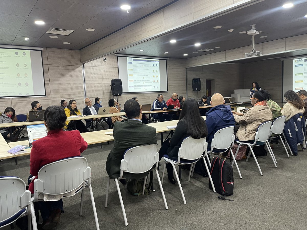 IDIGER's tweet photo. #IdigerInforma En el marco de la sesión extraordinaria de la Comisión Intersectorial de Gestión de Riesgos y Cambio Climático, abordamos aspectos relacionados con el plan nacional de gestión del riesgo de desastres.

@UNGRD https://t.co/gAwUwCyHJ3