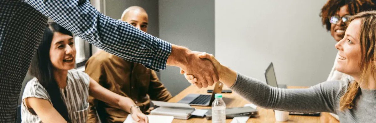 You may have heard us talk about "customer success" at some point...

So what is customer success, anyway? And how does that differ from customer service?  bit.ly/3MmNNAz