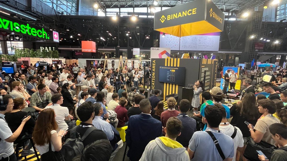 Binance tweet media