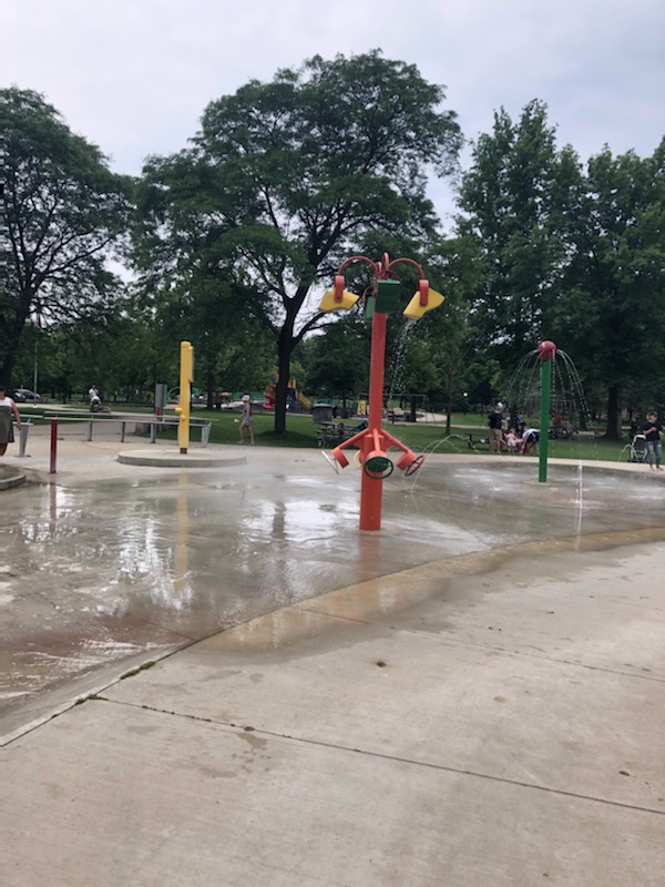 divyagill24's tweet photo. Kids and their parents/caregivers are out in Victoria Park today enjoying the hot and humid weather. This as the region and surrounding areas continue to be under a heat warning @CityNewsKIT https://t.co/mBKxk0eFhM