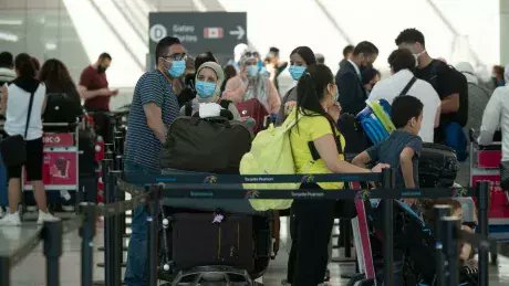 Travelling this summer? Here's what you need to know as vaccine mandates lift cbc.ca/news/canada/tr…