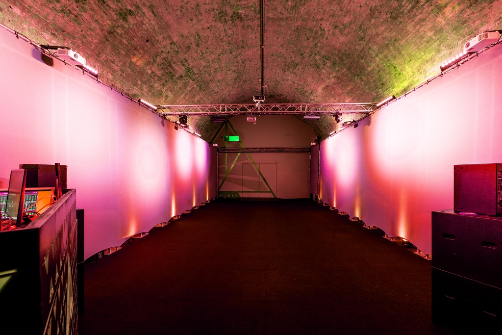 Event prep in this heat 🥵🥵🥵
#hospitalitypros #graduationparty #summerevents