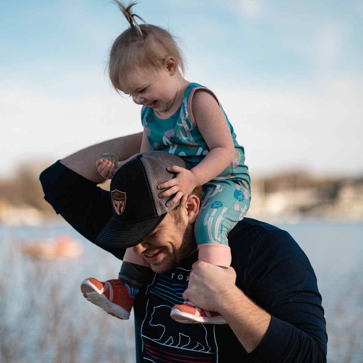 BiofilmGroup's tweet photo. Happy Father's Day - Don’t forget to floss!⠀

#fathersday #smilemore #smile #floss https://t.co/BODGxUavJq