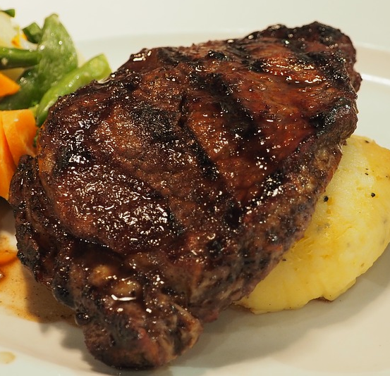 CastellisAt255's tweet photo. Don’t worry, there’s plenty to go around 😉

Order Online! 📲: https://t.co/HS5Fc5bs25
 
Visit our website at:  https://t.co/28rEVf6KNN

#CastellisMoonlight #AltonIL #IllinoisEats #TasteIllinois https://t.co/h70QzQhcKp