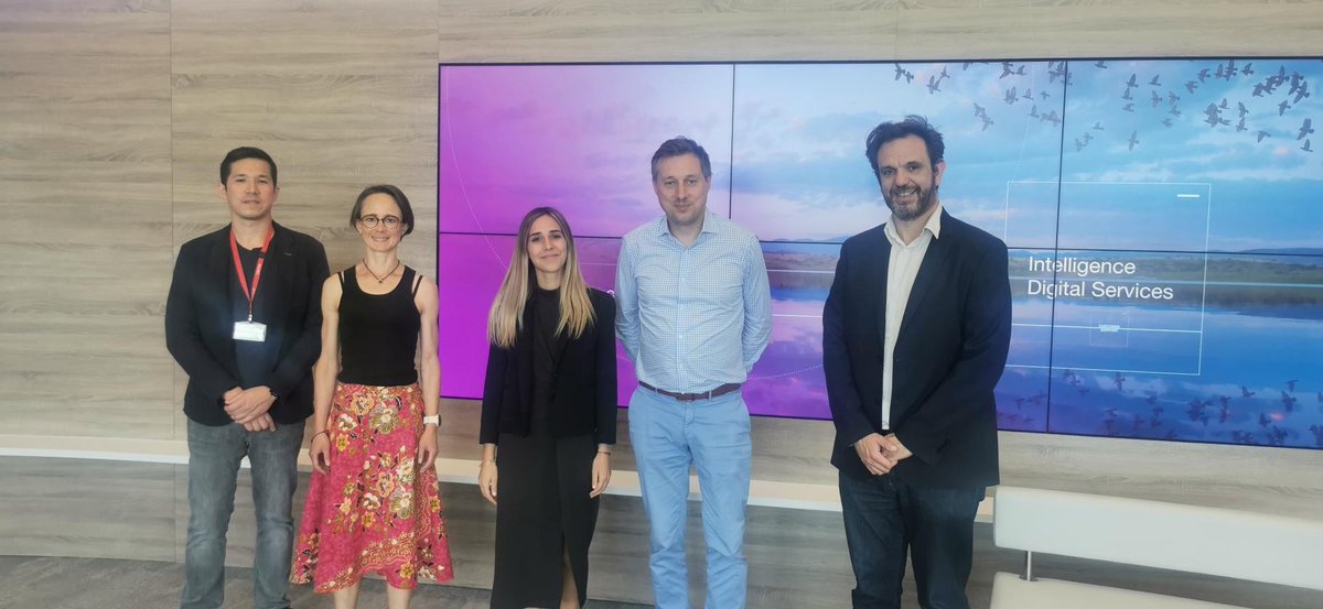 JustSearch_fr's tweet photo. Visite chez notre client @Airbus 

Chez Just Search, nous rendons visite régulièrement à nos clients afin d'aller réellement sur le terrain, et de renforcer notre lien de confiance 🤝✅

Merci à eux pour leur accueil chaleureux ! 

#airbus #digital #agencedigitale #client https://t.co/lUE5nsoDlt