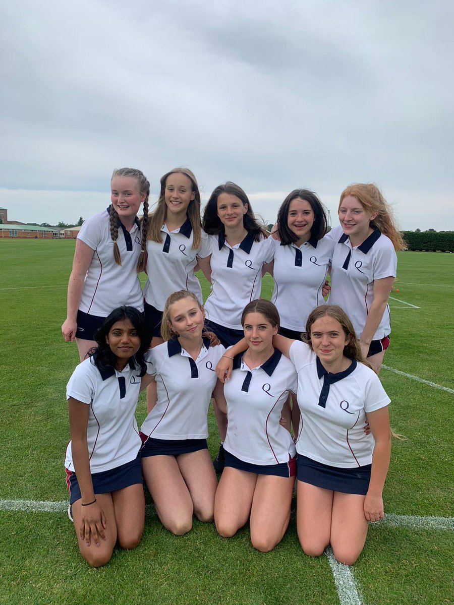 QSchoolSport's tweet photo. Two wins tonight from our y9 and 10 rounders teams vs King’s. Y9 won 19.5-9.5 and y10 won 12.5-6. Well done everyone @TheQueensSchool https://t.co/EK81QaBgOT