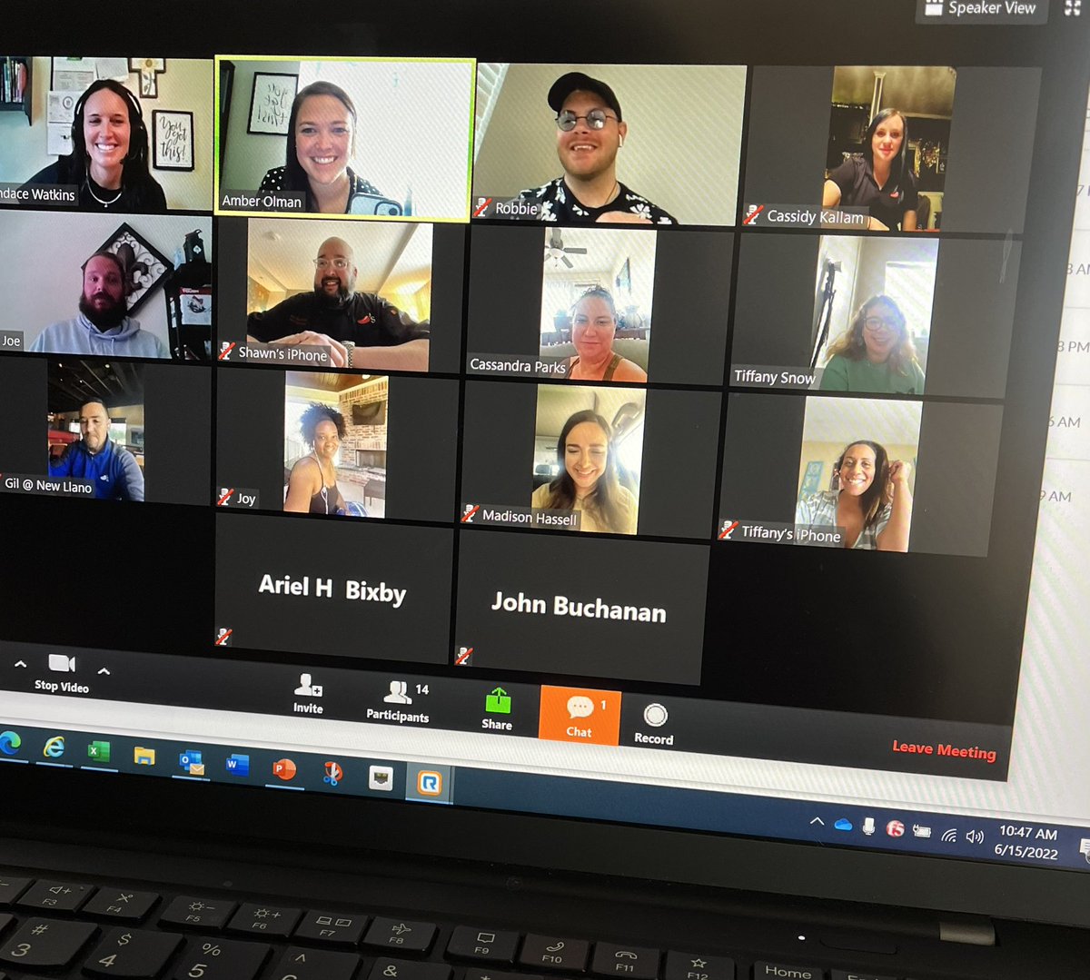 amberolman_'s tweet photo. Another great AO call in the books! These #TogoManagers are fired up to #DropTheGwap! Thank you to the @CandaceWatkins9 area for always partnering with us in #NorthLA. #chilislove the engagement from our teams 🌶💛🌻 #CGC @Cgravens1 @taryn_mahaffey @train3rgirl https://t.co/6mmp7LXYXj
