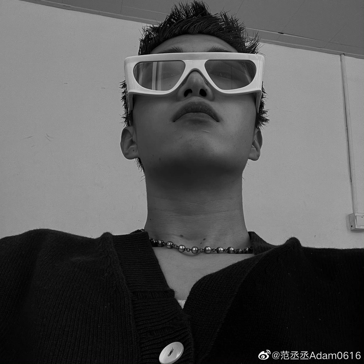 chengstined's tweet photo. 生日快乐🎂🎊🧡

#范丞丞0616生日快乐 https://t.co/xQOikkjqzS