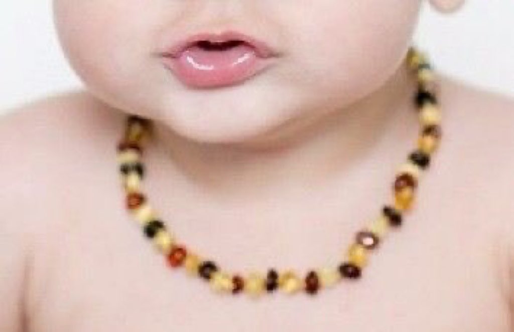 Eduardo Regueira on Twitter: "Seguimos con frecuencia en muchos bebés con DE ÁMBAR. Con la intención de aliviar el dolor por la salida de los primeros dientitos, se usa