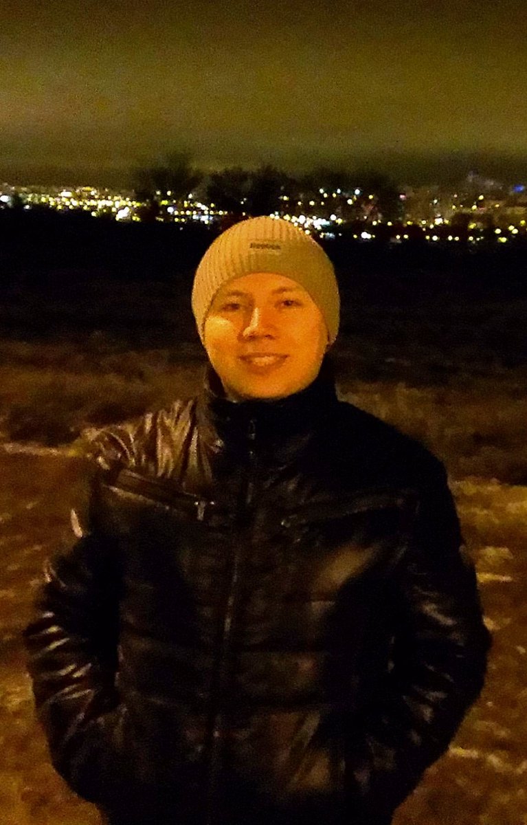 4eOleg's tweet photo. I like to run in the autumn evening https://t.co/qNMgRyYxOx