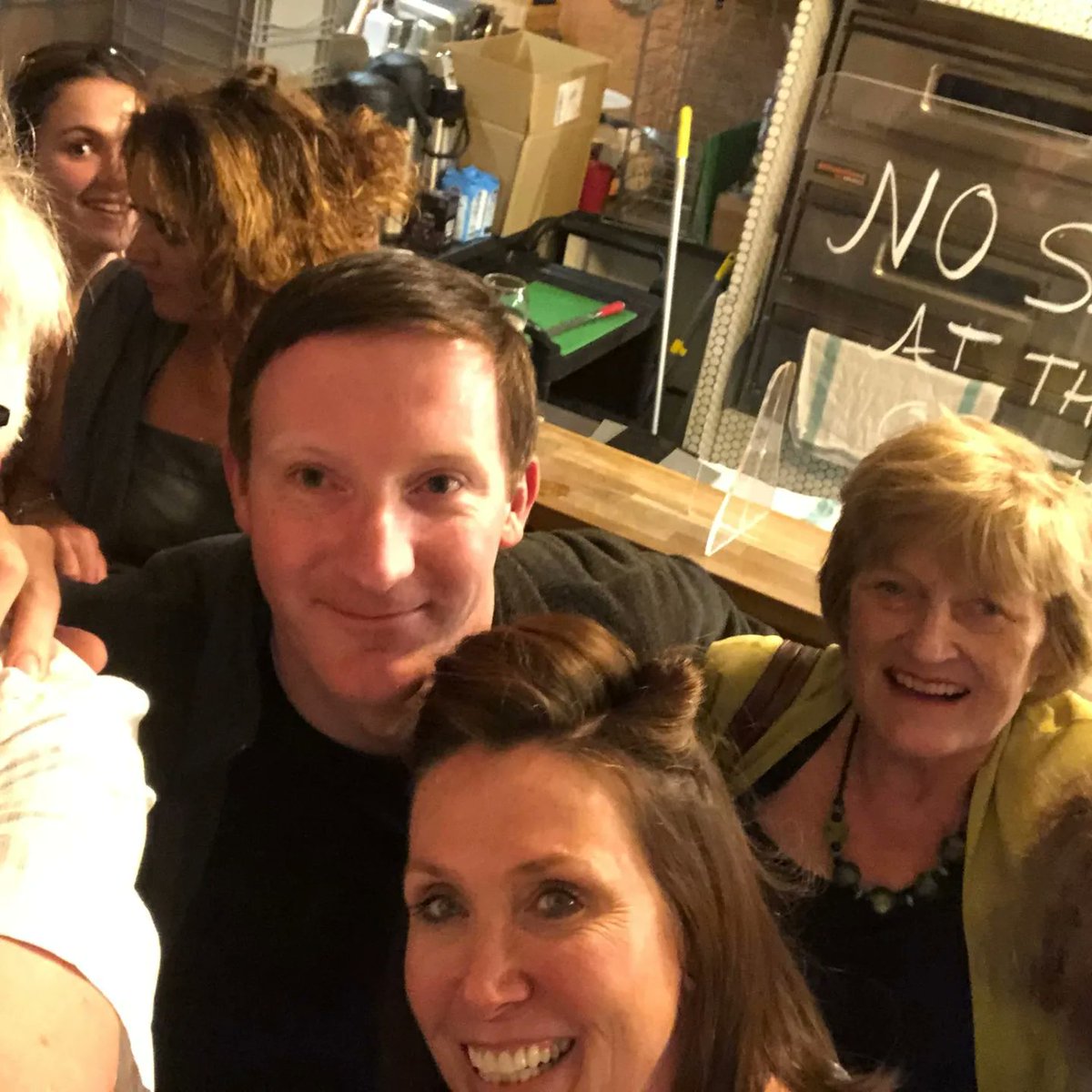 A must see - "The Still Room" at the <a href="/ParkTheatre/">Park Theatre</a> minutes away from Finsbury Park tube stn.  Brilliant and hilarious play set in 1981 #Manchester and the challenges of getting on in life, written by my cuz <a href="/SallyARogers/">Sally Rogers</a>. Great characters and cast.  Booking to 25 June.