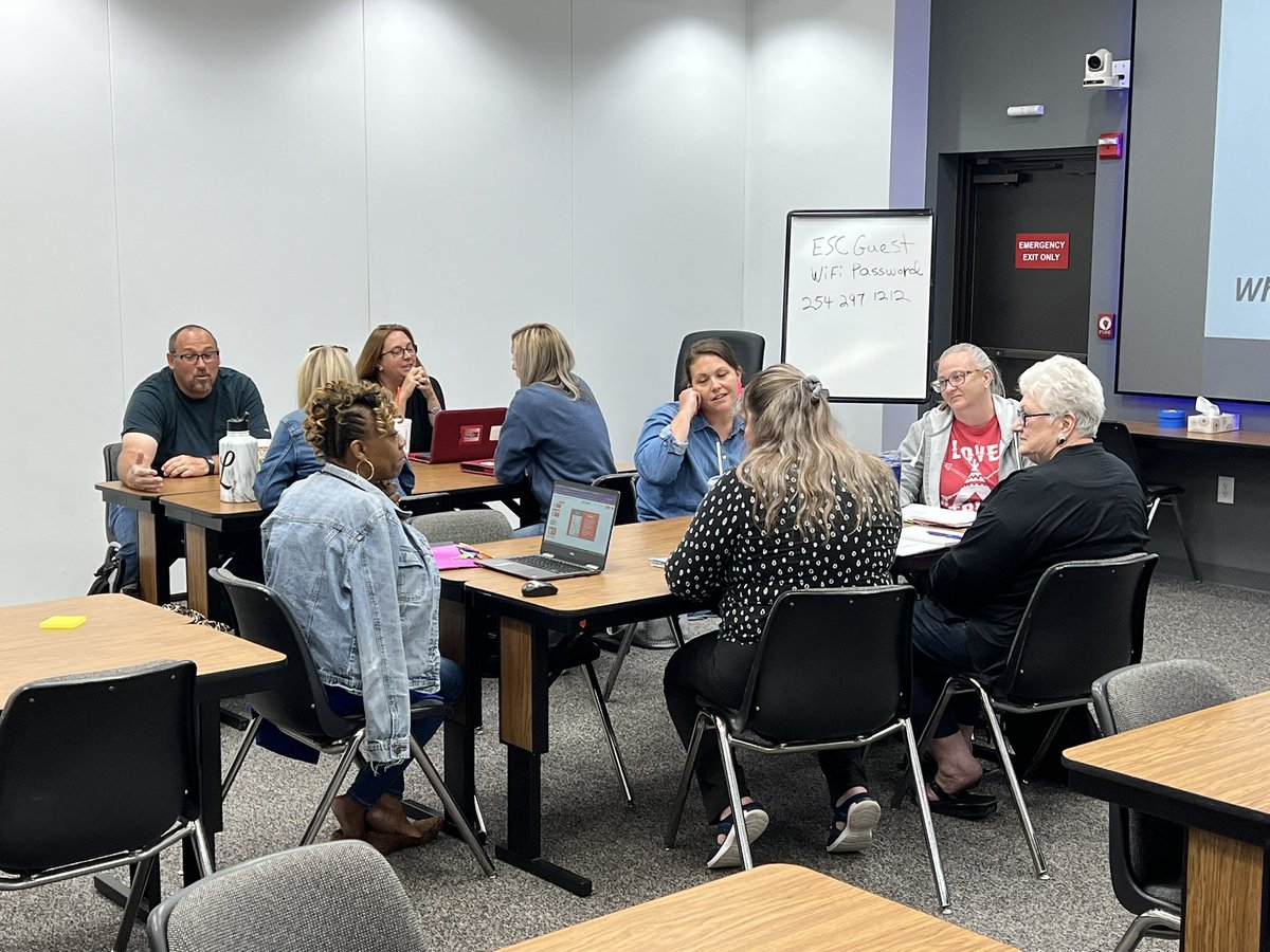 r12digin's tweet image. What an amazing journey at #r12transformED w/ incredible educators! Storytelling-Strategies-Tech Tools-Creativity-Solution Circles-Action Plans. We’ve supported each other &amp;amp; grew in our craft of teaching &amp;amp; learning! TY @becker_tammy @Region12 for your support &amp;amp; encouragement.