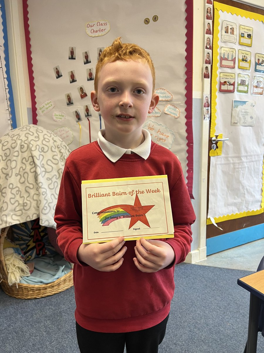 MissHarris2020's tweet photo. Last weeks Brilliant Bairn 🌈⭐️ https://t.co/Z8HxweggsI