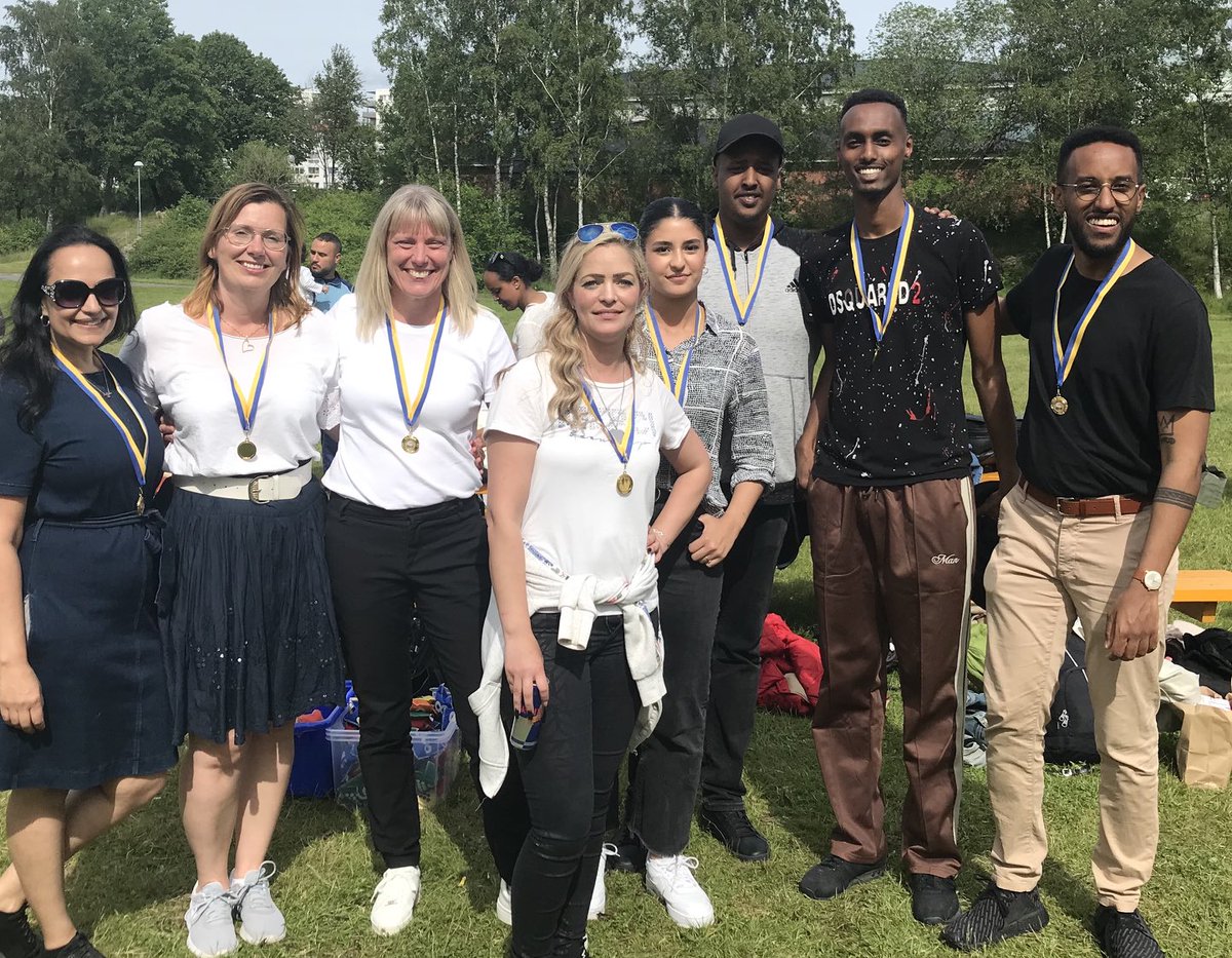 Wow vilken fantastisk eftermiddag vi har haft i #skolområde #gårdsten. Stort tack till er alla 😊 #långmosseskolan #Gårdstensskolan #angered #pedagoger #tillsammans #glädje #lek #utmaning #tävling