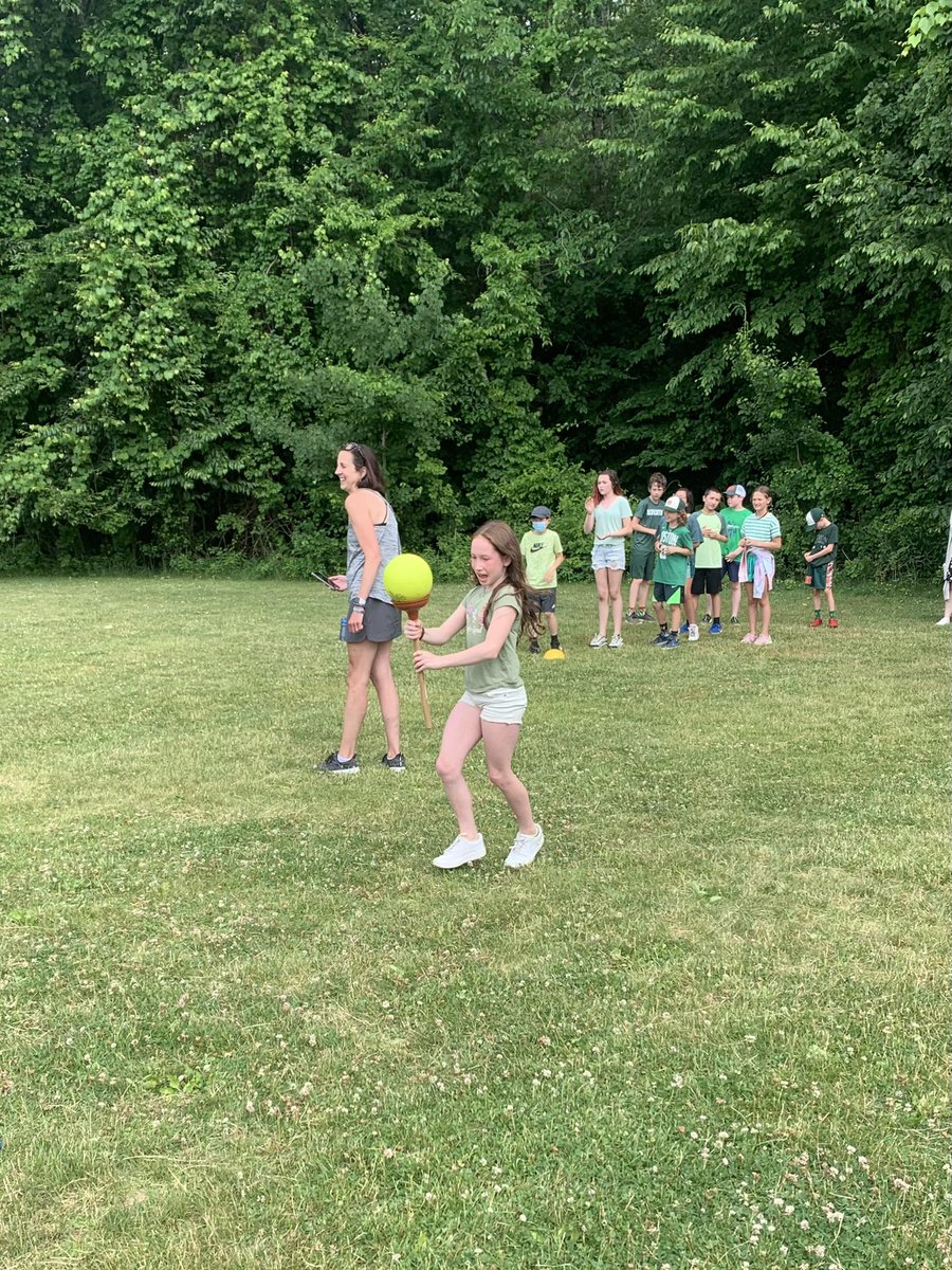 hopknswellness's tweet photo. Hopkins grade 5 Field Day is in full swing!! #PErules https://t.co/VQnIE2nHYf