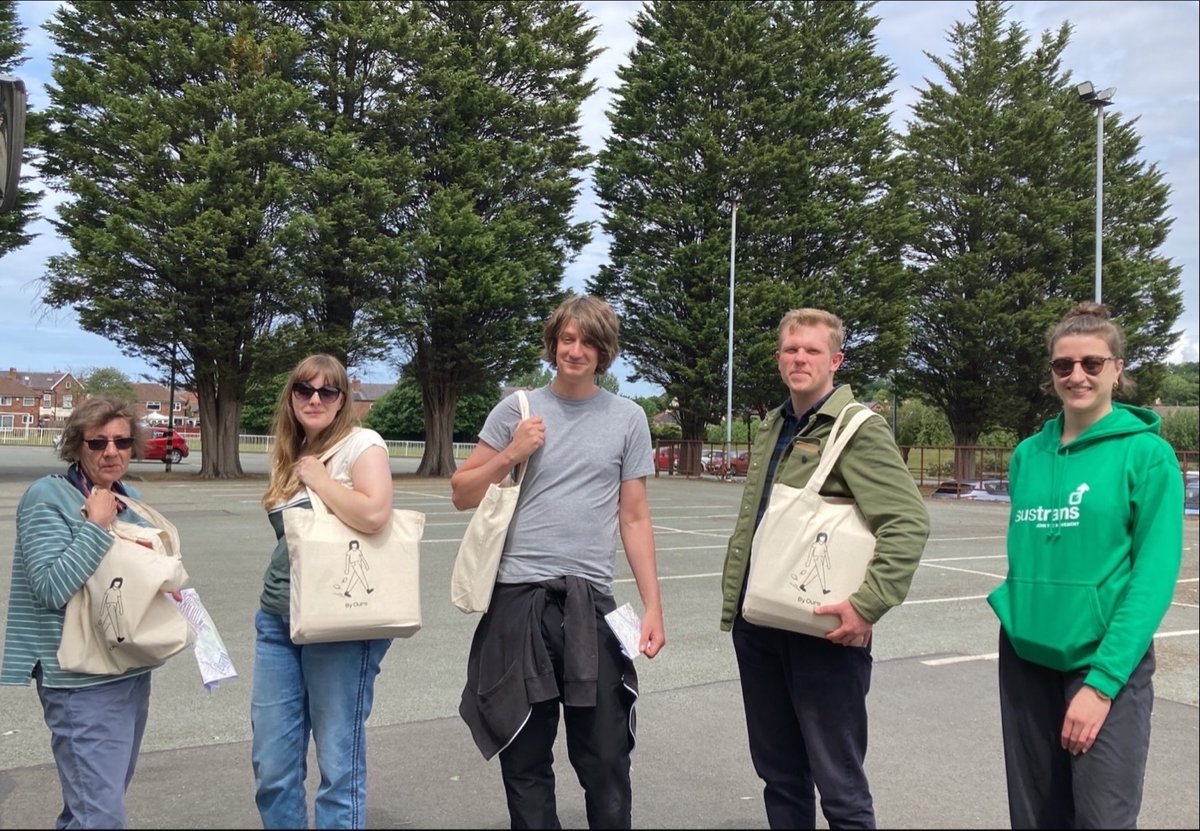 SustransNorth's tweet photo. The #ByOurs Bebington street survey is live!

Our team were out delivering surveys in the community yesterday. Collectively they walked 65 miles - impressive! 🌞🚶‍♀️

You can add comments to our community map on the website here 👇
https://t.co/rVU38IIMEK

@WirralCouncil https://t.co/IBBtTZqtEv