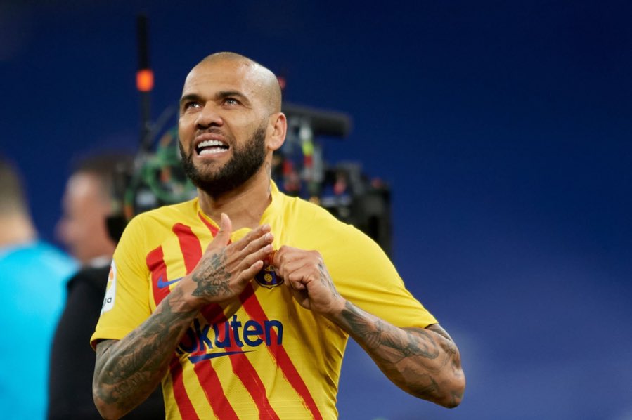 ᴀᴅʀɪᴀ́ɴ sᴀ́ɴᴄʜᴇᴢ tweet media