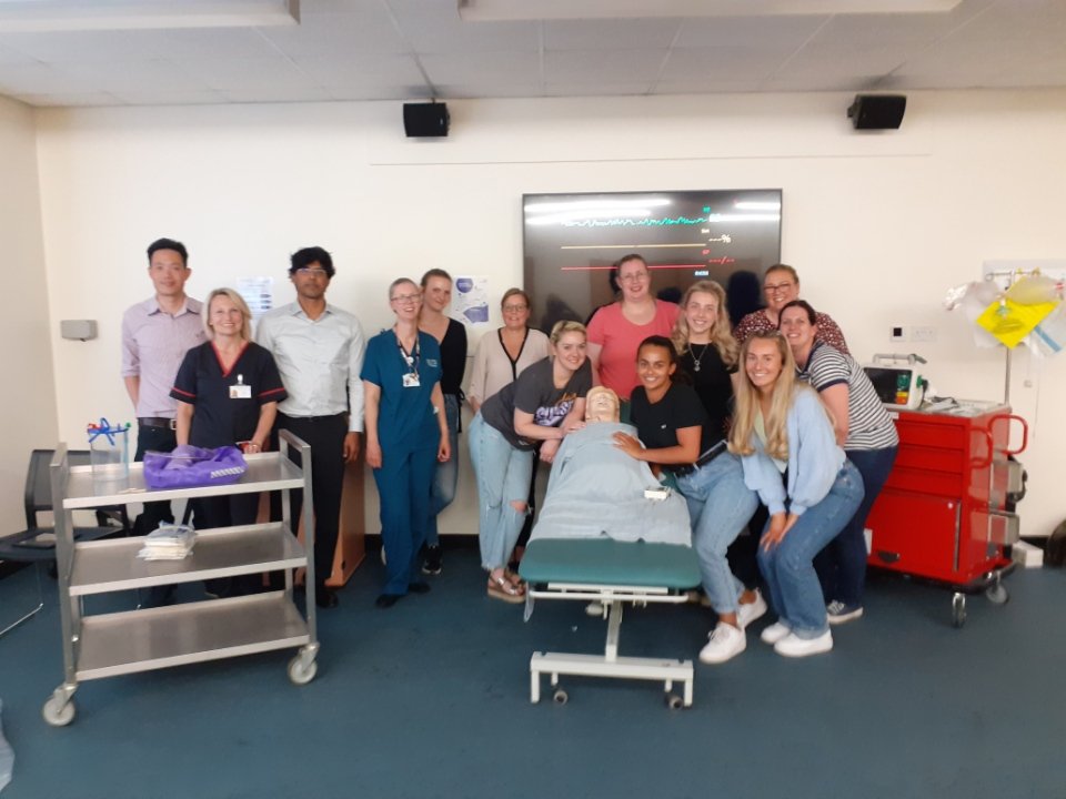 SouthTeesResus's tweet photo. Today resuscitation officer Nicki helped teach and facilitate a successful CALs course. 100% pass rate, well done to the candidates. Thank you to the teaching faculty and events team for co-ordinating. #southteesresus #southtees https://t.co/y86xgy3InK