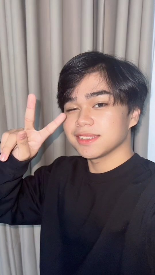 mackiestreasure's tweet photo. Peace and Love 💖 https://t.co/utRbBCaq8j