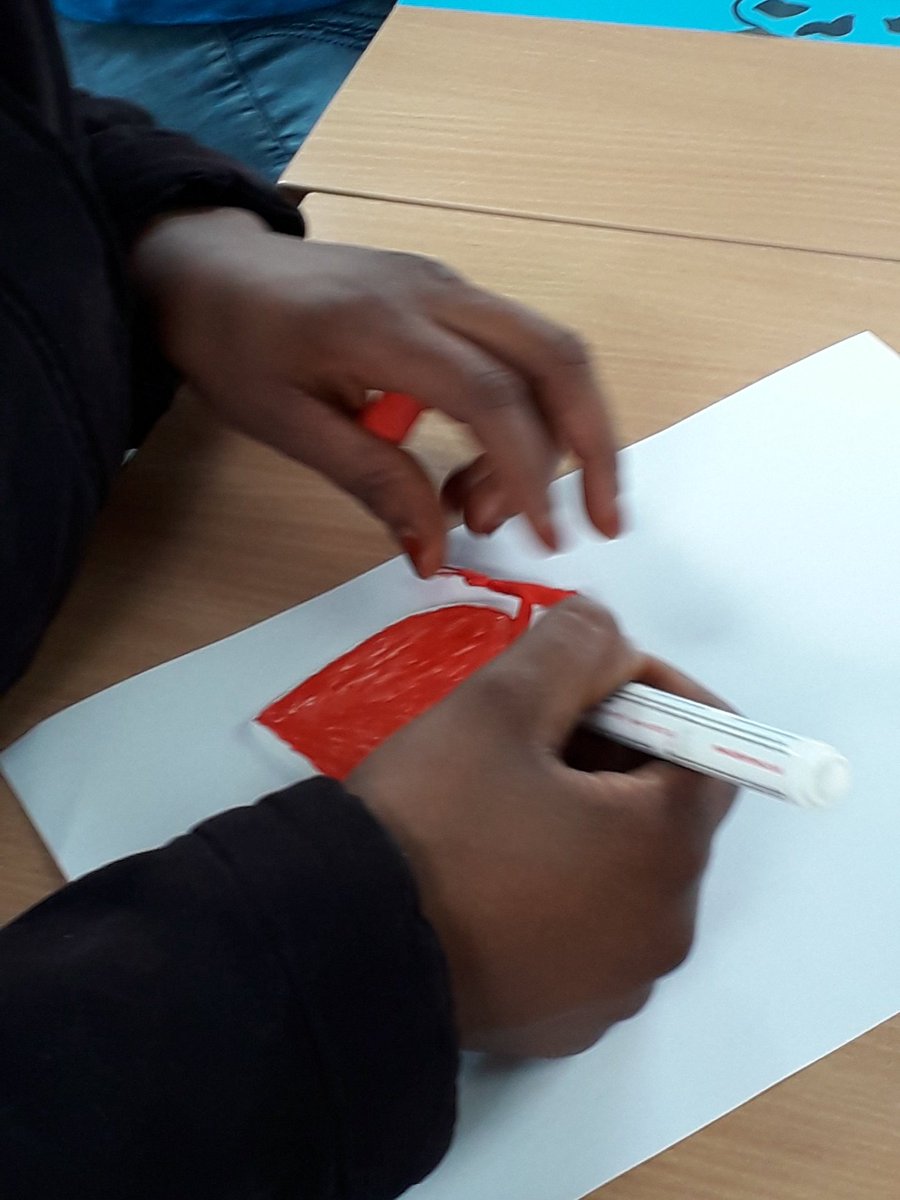 MancLibraries's tweet photo. So relaxing as we sat round a table and enjoyed our porcelain painting, very therapeutic, thanks #WithingtonLibrary #FestivalOfLibraries @MCRCityofLit https://t.co/dM7Odr85xA