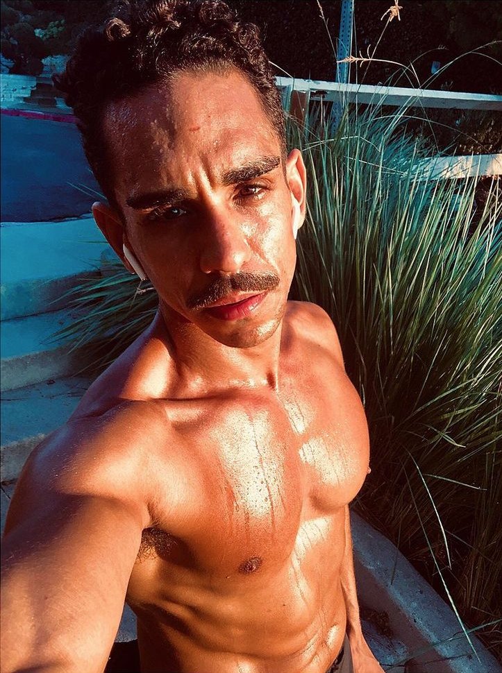 Happy Birthday, Gratuitous Ash Vs Evil Dead Star Ray Santiago
 