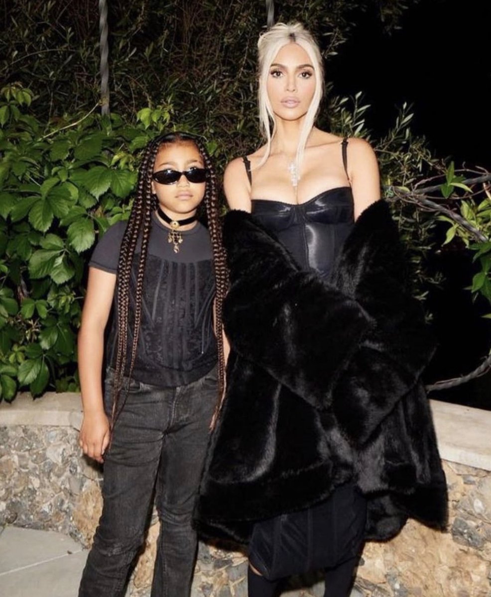 KimKardashian's tweet photo. Happy Birthday my baby, my bestie, my everything. There’s no one like you! The most honest, creative, silly girl with the best heart. I just love being your mom, So THANK YOU for being on this journey with me. I love you til ♾. https://t.co/VHFPPKfhOg