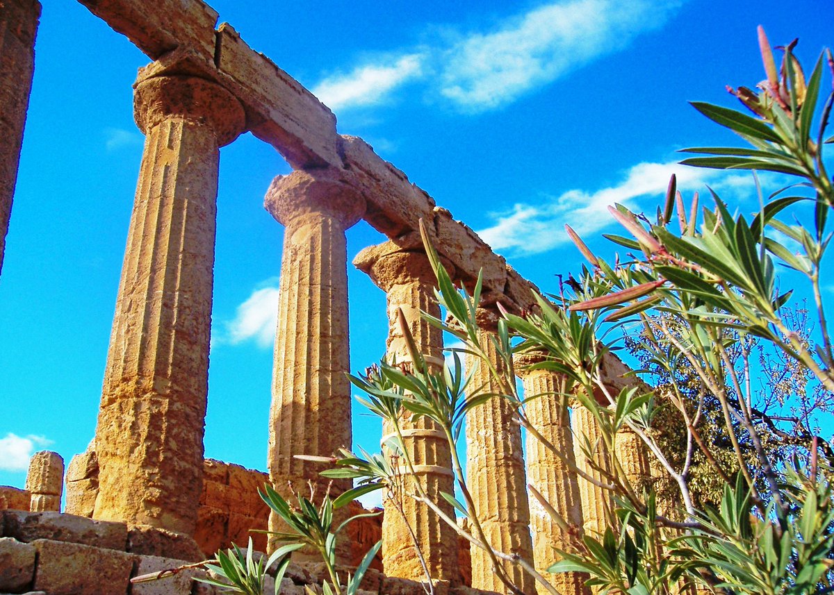 Wanna go to southern Italy and Sicily with me? I promise it'll be an unforgettable trip to this breathtaking region!

gateway.gocollette.com/link/1104385