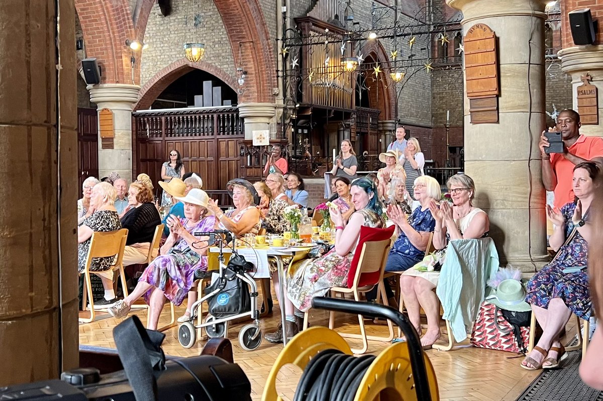 CllrSimonHogg's tweet photo. How nice to have afternoon tea with users of Wandsworth Community Transport at their fun Mad Hatter’s Tea Party in Earlsfield.

Good chance to thank all those who kept this brilliant service running through the pandemic https://t.co/RF9zkrUrwE