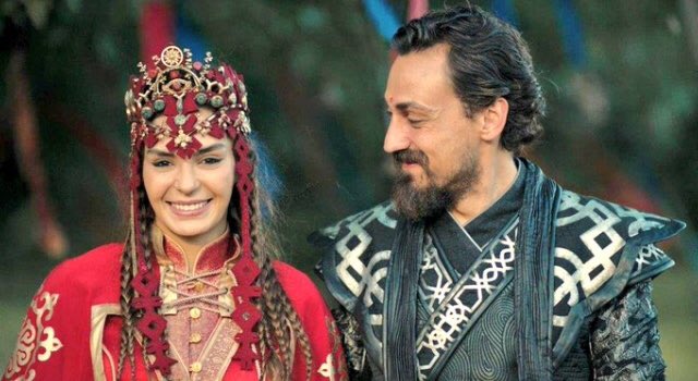 UrazTeginn's tweet photo. Anamın babamın güzelliği der ve susarım ❤️
#Destan #AkBat #DestanYazdı https://t.co/4Kx1YPySWT