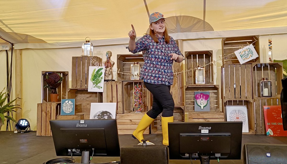 marinemumbles's tweet image. I had an incredible time performing my @FameLab talk in person at  @CheltSciFest!! 

I first did this in my living room in Lockdown 1… and 2 years later I’m trying to take a moment to appreciate how much my #scicomm and performance has improved! 

Watch 👉youtu.be/Xh2GrBfxxzY