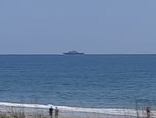 WarshipCam's tweet photo. USS Little Rock (LCS 9) Freedom-variant littoral combat ship leaving Mayport, Florida - June 15, 2022 #usslittlerock #lcs9 https://t.co/dRvF4xrI3f