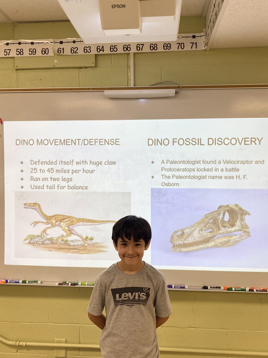 NSCarignan's tweet photo. Dinosaur researchers presented their slides today! https://t.co/3mwsLjh38E