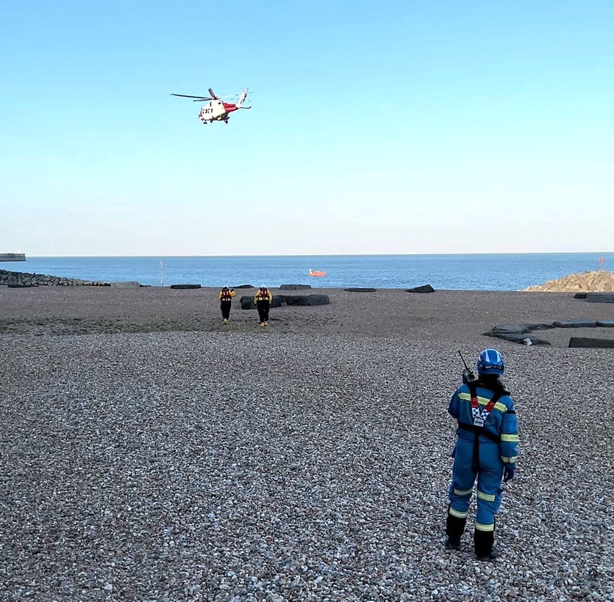 We'd particularly like to praise the gentlemen who tried to rescue the casualties before we arrived, that was both brave and they showed great kindness.
2/2