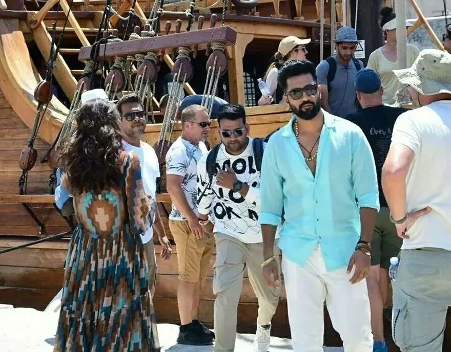 filmfare's tweet photo. These  BTS scenes from #VickyKaushal and #TriptiDimri's song shoot in Croatia is making us all the more excited for what's in store! 💙😍 https://t.co/0ucnQclC68