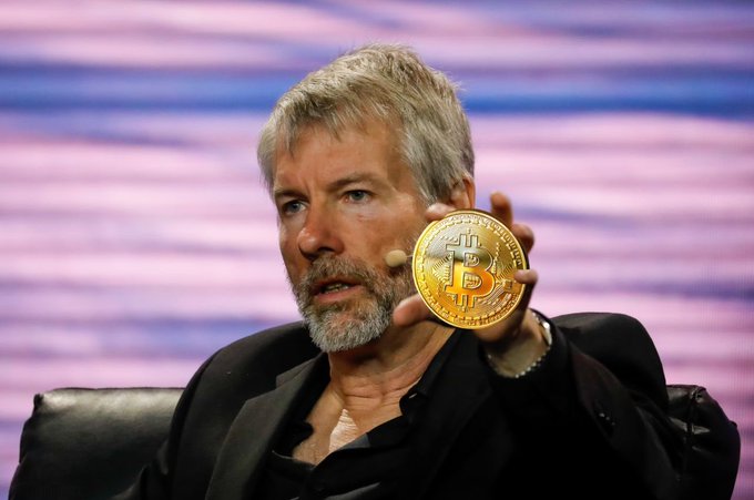 Cryptozetta's tweet photo. Michael Saylor, el CEO de #Microstrategy , dice que consideraría comprar más #Bitcoin  a estos precios. https://t.co/ynyB8QOhY3