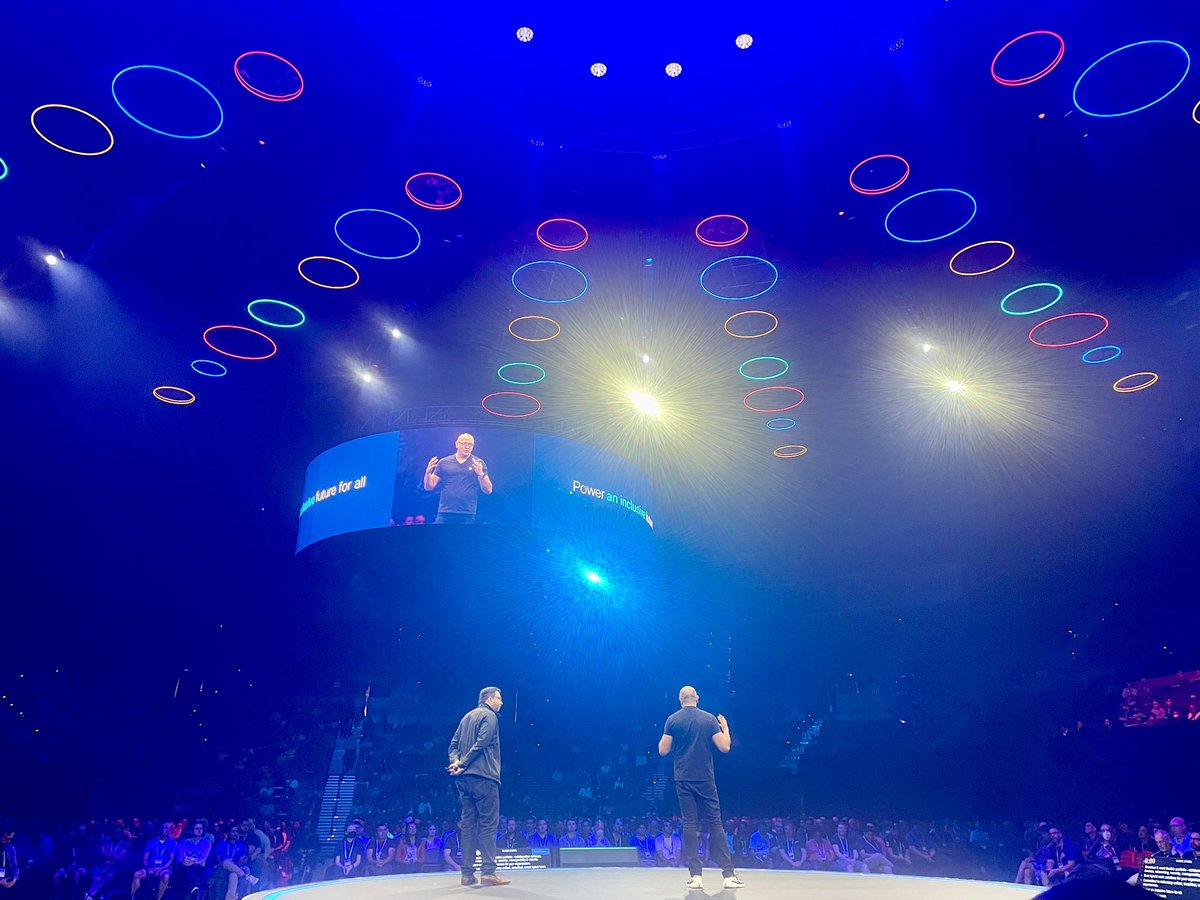 Chuck Robbins tweet media