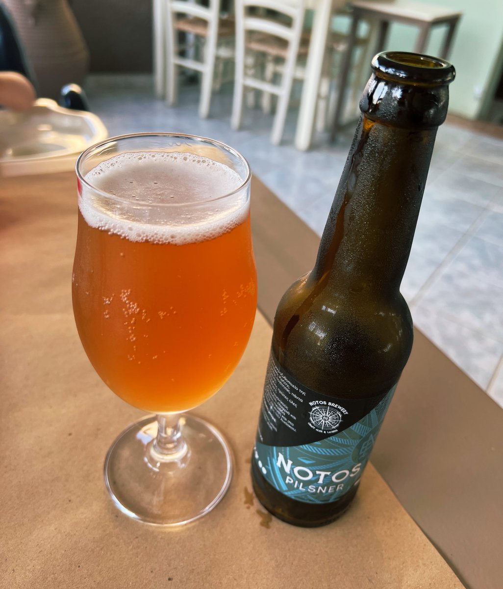 JohnRob2310's tweet photo. When in Crete.. 🇬🇷
Trying out the NOTOS Pilsner from the very first independent microbrewery in the city of Heraklion. 👌🏼😋🍺
#NOTOS #NOTOSPilsner #Microbrewery #Greece #Crete #CraftBeer #Heraklion 🇬🇷 https://t.co/g5c5nfNZ0r