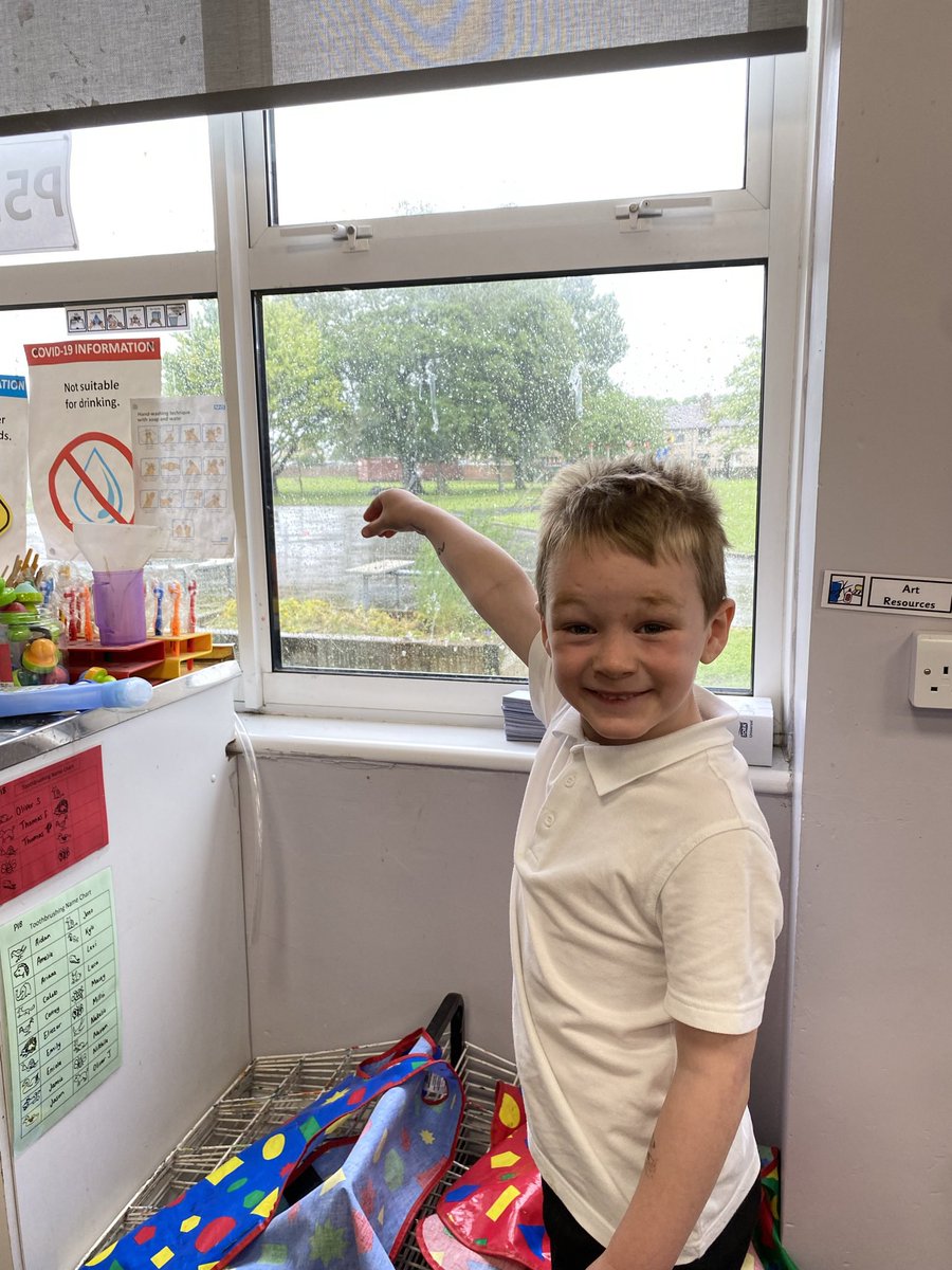 MrBlairBPS's tweet photo. 💜📸 Perspective Photos 📸💜
We had lots of fun taking apart in ‘Access All Arts’ week by using our imagination while taking perspective photographs 📸
@missjlesko
(1/2)
#BPSAccessAllArts #BPSDigitalLearning https://t.co/4JTPUSRGsz