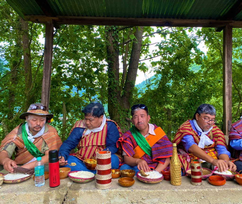 ApedaRondo's tweet photo. The jamboree still on underway, in the land of aesthetic and host bewildering, conviviality Sherdukpen Tribes. #ChekkorVibes.
@ThungonSange https://t.co/Ndtosr2clO