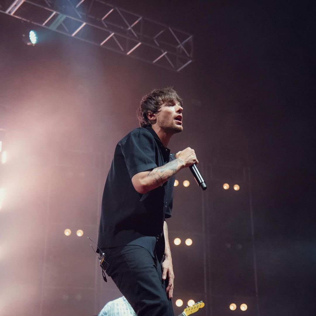 HLDTour's tweet photo. Louis Tomlinson, live from Pepsi Center WTC. 
#LTWTMexicoCity #Night1
14.6.22

📸: mayraortizph https://t.co/ji8b5siWoV