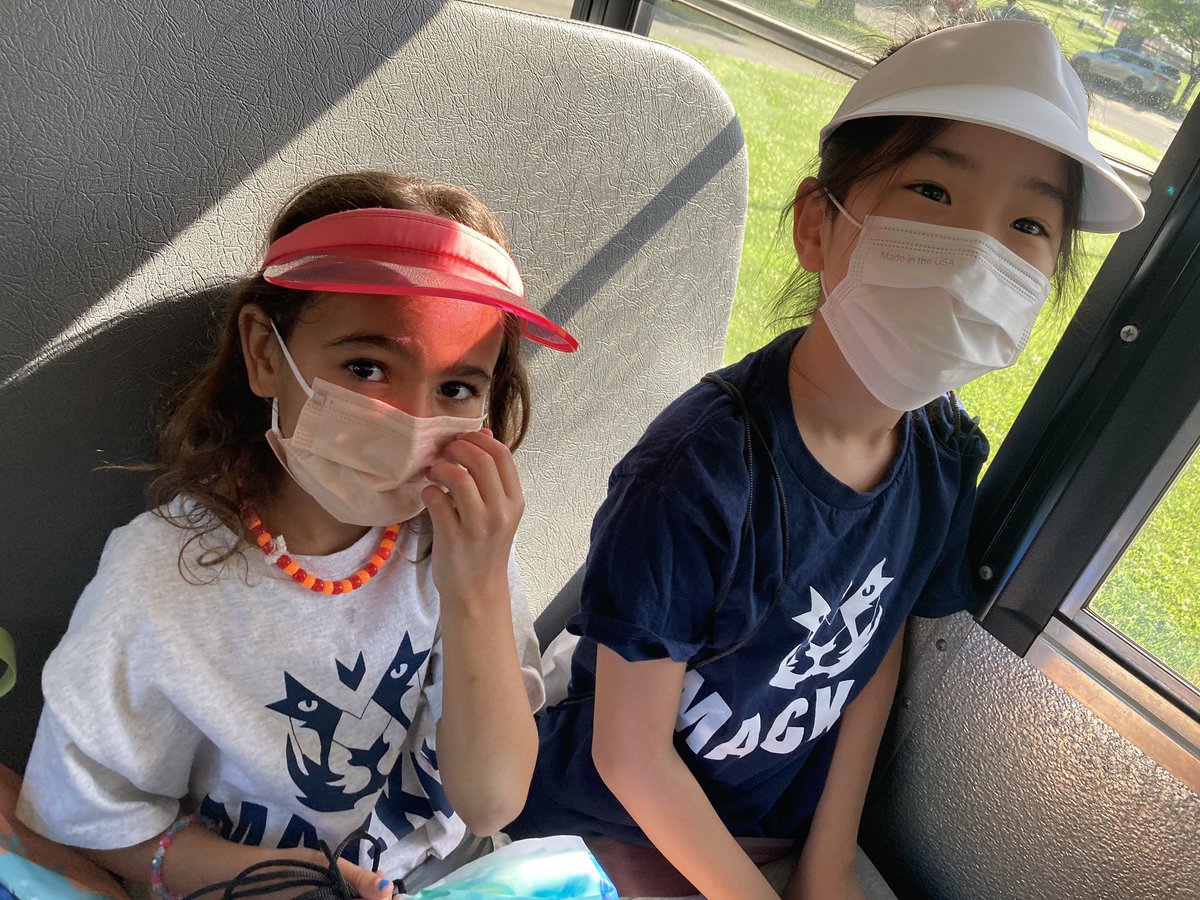 BBH_Yoo's tweet photo. Turtle Back Zoo, here we come!! #TeamMackay https://t.co/jB0mdWhuUR