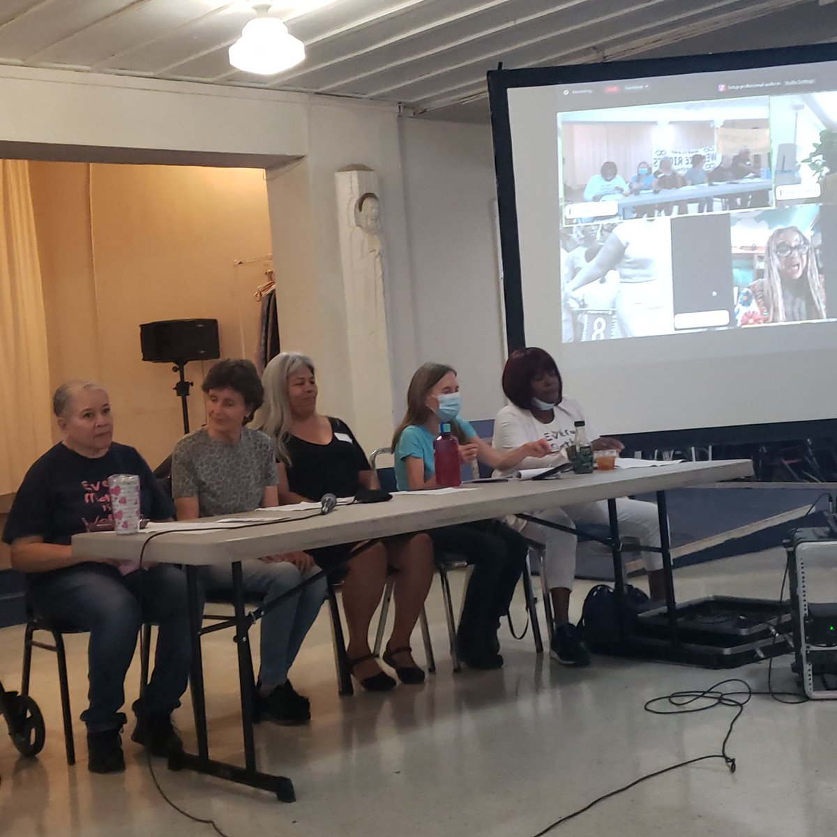 baltoppa's tweet photo. Today #welfarerightsunion conference in Balto close to 100 people https://t.co/S8ki5ZB0MX