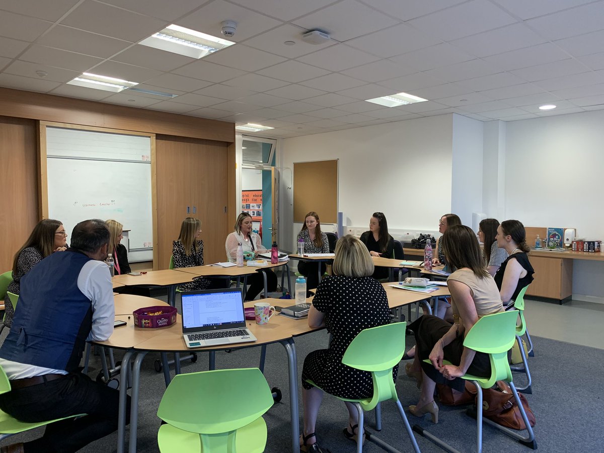 martina_hendry's tweet photo. Seven SLC teachers tonight sharing their learning from Improving our Classrooms. Inspiring to hear about their professional growth and positive impact on learners’ experiences. 👏🏼👏🏼👏🏼 @EducationSLC @WP_IOC https://t.co/mrWNDIupVo